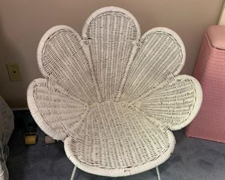 #85	vintage Flower Wicker Chair	 $65.00 
