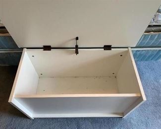 #101	White Laminate Flip-Top Toy Chest  32x16x17	 $20.00 
