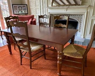 COUNTRY FRENCH STYLE FARM TABLE AND RUSH SEAT CHAIRS