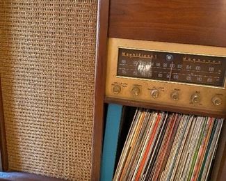 Antique Magnavox mono radio and record player sound system