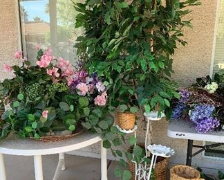 Silk Flowers & Plants