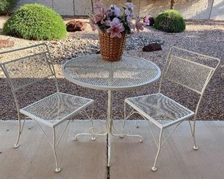 Vintage Metal Bistro Set