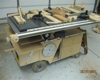 Craftsman table saw and accessories
