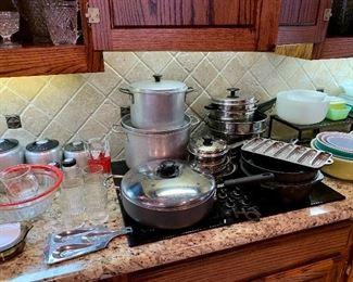 Cookware, Cast Iron Skillets, Canister Sets