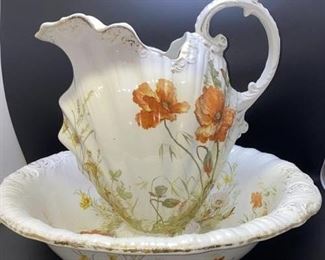 Poppy Flower bowl and pitcher