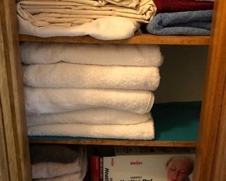 Many clean, quality towels and linens.