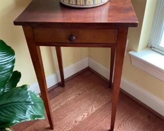 Sheffield Style Table