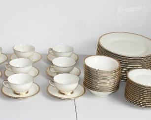 Schonwald China (Service for 12 plus Service Pieces - Great Wedding Present)
