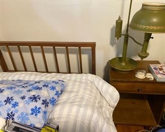 193C Twin Bed, Nightstand  Tole Lamp