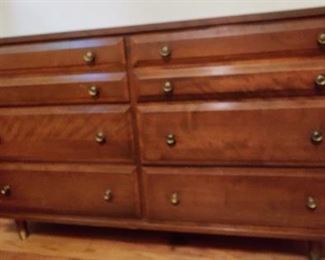 M370 Six Drawer Wood Dresser