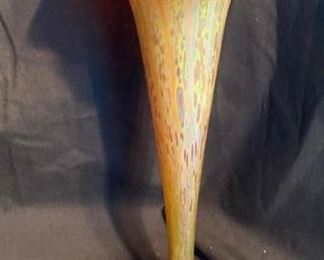 006DrIridescent Art Glass Trumpet Vase