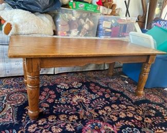 170LR Oak Coffee Table
