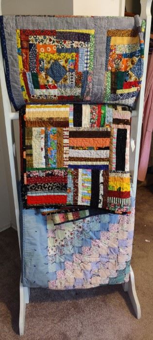 DBR346 3 Hand Made Quilts with Stand