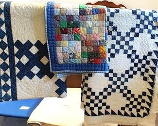 DBR347 3 Vintage Quilts with Hanging Rack