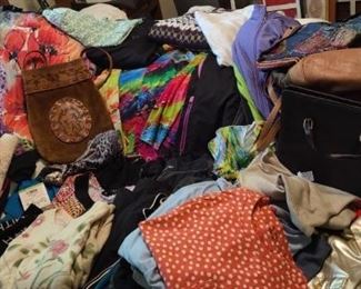M376 A Closet Full of Womens Clothing  Handbags