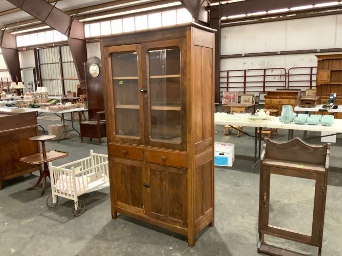 Bid on 220 plus lots here https://bid.damewoodauctioneers.com/ui/auctions/63276