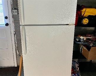 Rock solid fridge - works perfectly!