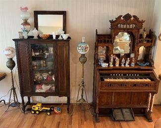 Organ, china cabinet, hurricane lamp, organ lamps, milk glass, vintage toys