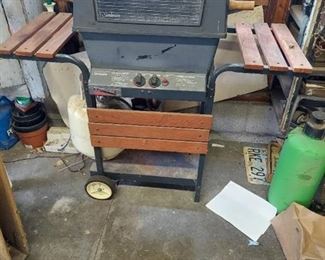 Sunbeam Grill with Tank (Has Old Valve)