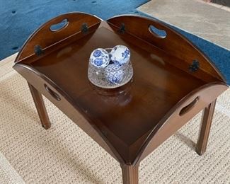 Butler’s tray coffee table