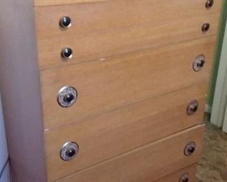 Vintage chest of drawers, stereo system