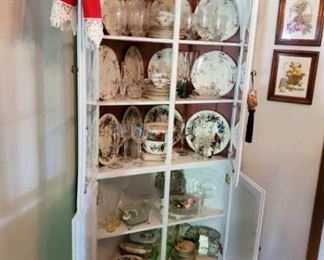 Corner cabinet, fine china, crystal