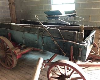 Beautiful Antique wagon