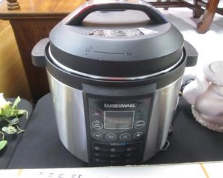 Farberware 7-In-1 Programmable Pressure Cooker