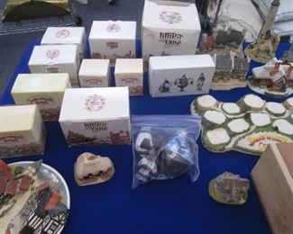 Boxed Lilliput Lane Collectibles