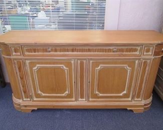 Beautiful Antiqued-Finish Buffet/Credenza.  Rounded Ends with Drawers & Lower Storage.                                    