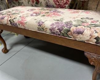 Bench w/upholstered seat