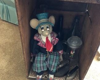 100's collectables  and vintage toys