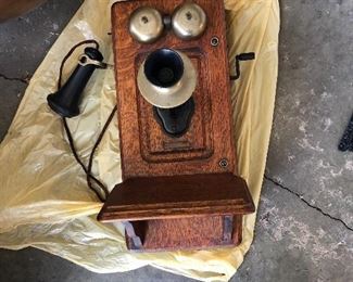 Antique Crank Wall Telephone