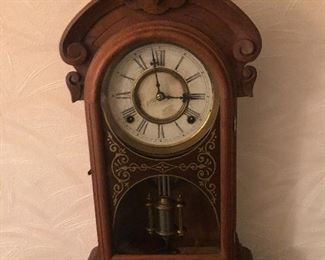 Antique Wm. L. Gilbert Clock Co. Mantel Clock 
