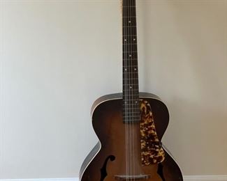 Vintage Washburn guitar. Photo 1 of 2