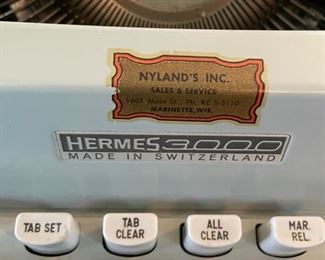 Hermes 3000 vintage typewriter. Photo 2 of 2
