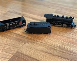 Tenshodo Train set with box. Photo 1 of 2