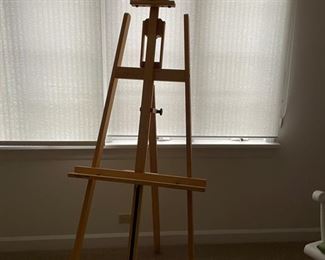 Adjustable Richeson easel. Photo 1 of 2.