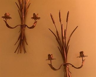 Metal wheat candle holder, matches the wall light. 