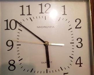 Micronta Clock