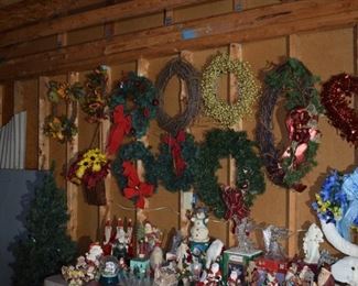 Lots of Great Xmas Decorations, Trees and Wreaths for EVERY Holiday