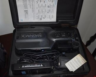 Magnavox Movie Maker with THREE Batteries