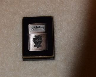 Joe Camel ZIPPO Lighter w/ Crest