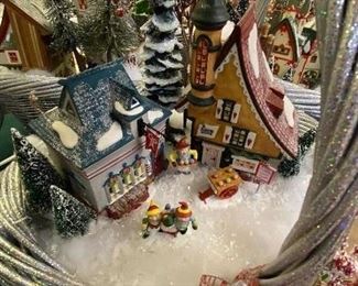 DEPT 56 lighted North Pole Bearded Barber and Snow Cone Works plus accessories in a holiday basket!