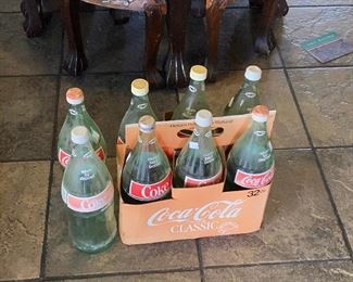 TM9368 8 Coke 32oz Bottles	