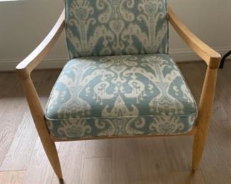 Beech Wood Frame Eye Cat Fabric Arm Chair 