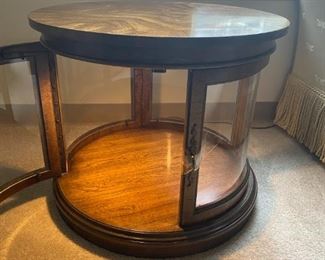 Side/Coffee Table with light
