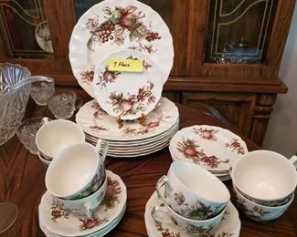 Harvest Time China, 7 place settings Johnson Brothers (made in England)