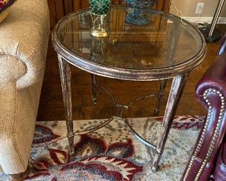 Round glass side table.