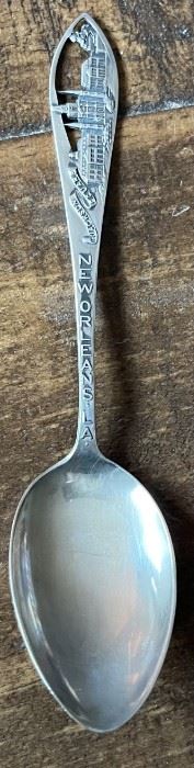 Antique 1900'S Sterling Silver Souvenir Spoon Cutout New Orleans With Hallmark Weighs 16.6 Grams